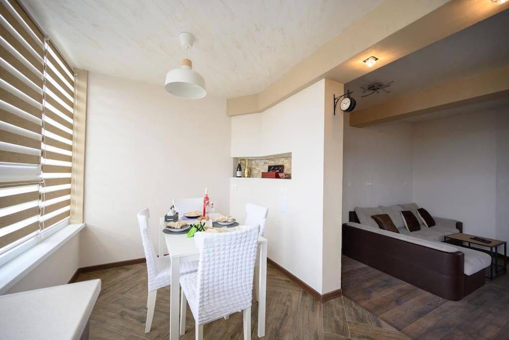 Sunset Luxury Apartment Varna Eksteriør billede